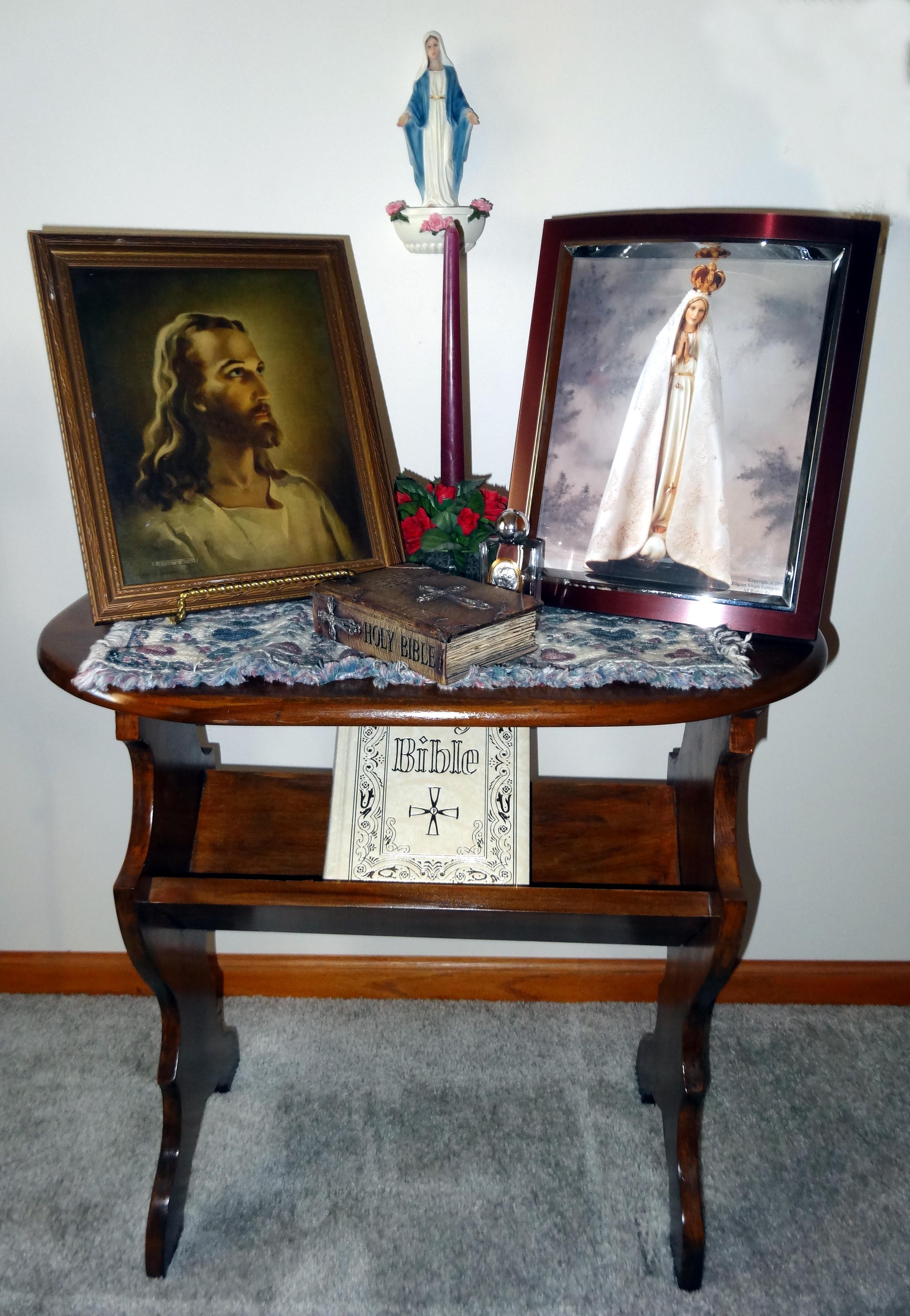 prayer-table